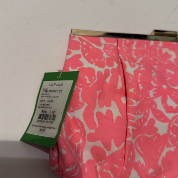 New nwt Lilly Pulitzer floral gold detail clutch